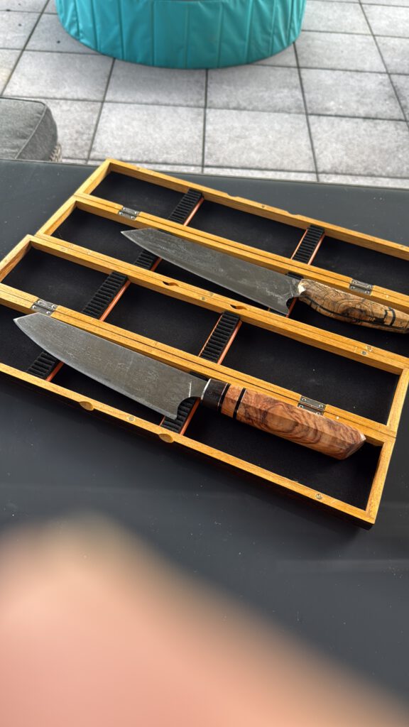 098C10DE-BE9B-4F1C-9A4F-652376E19564