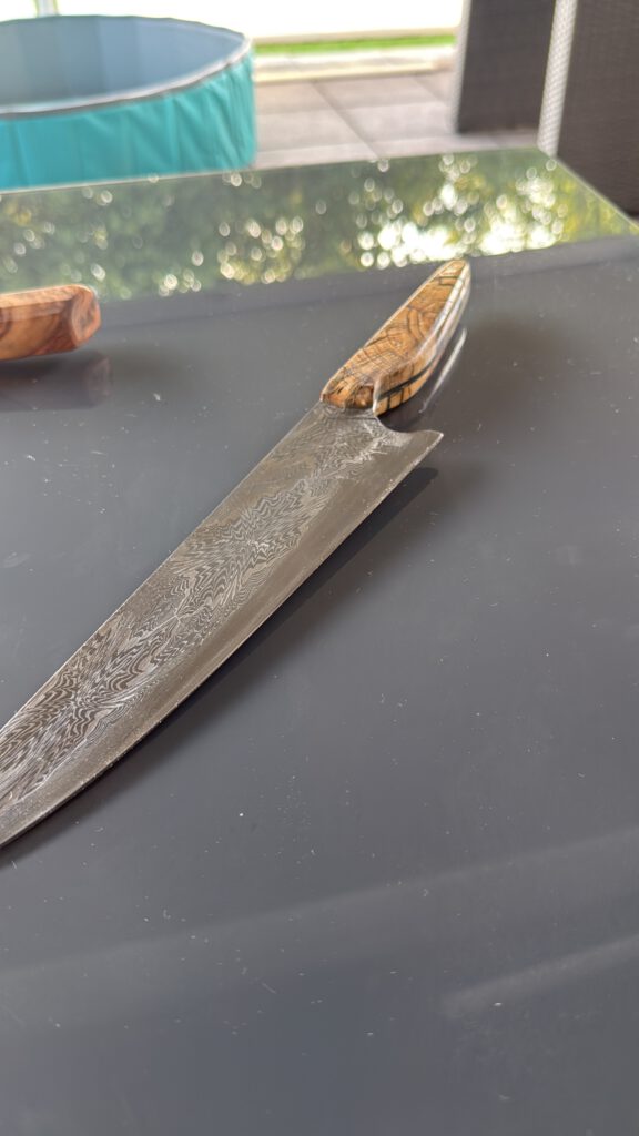 8AE0E70D-F9D2-4258-BA39-B2740D36745A